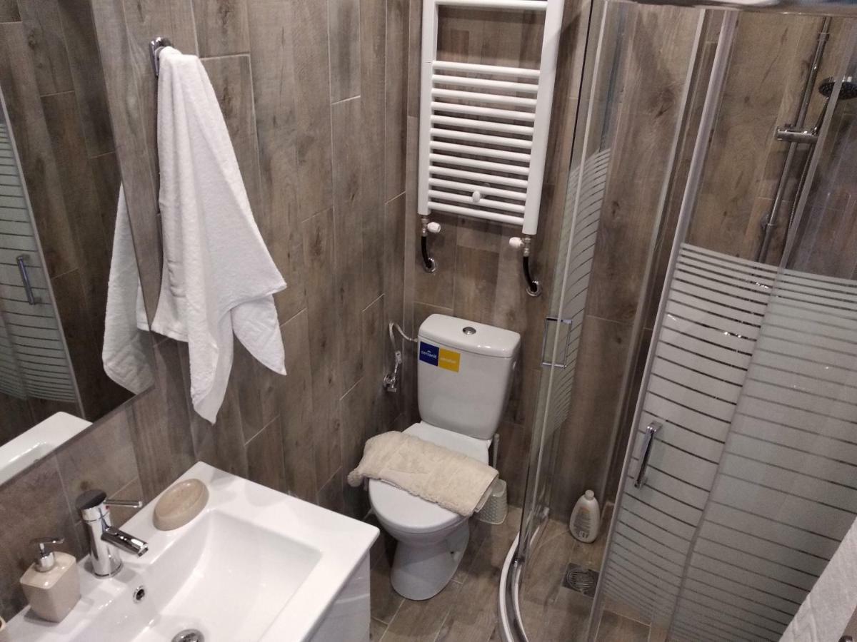Metro Apartment Солун Екстериор снимка